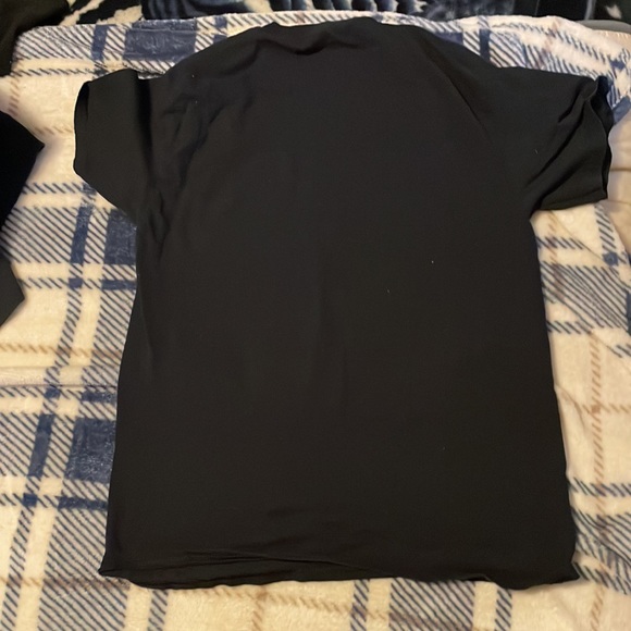 Graphic tee - Picture 2 of 2